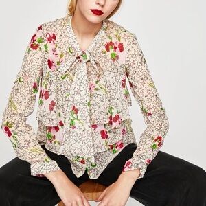 Zara Trafaluc Collection Stars And Flowers Blouse Top Ruffled Tie Neck Size XS
